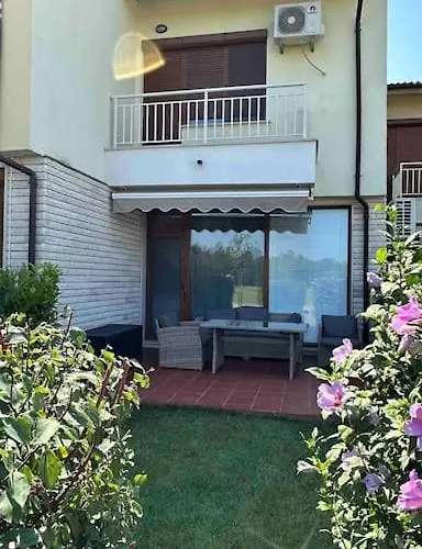 “golf And Sun” Family بيت للعطل بالشيك